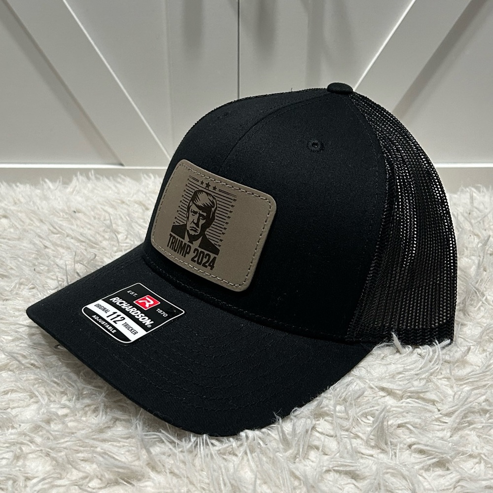 Trucker SnapBack Richardson 112 hat TRUMP mugshot